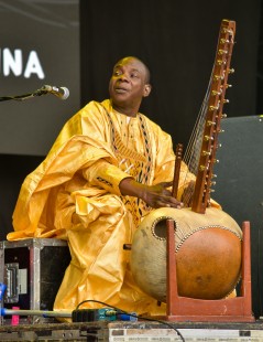 Womad-56
