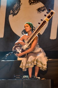 Womad-62